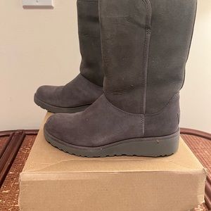 Ugg Boots, size 6 - great condition